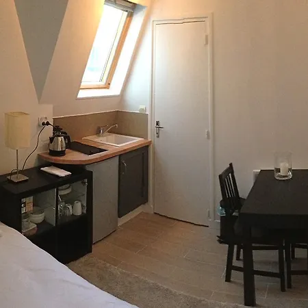 My Address In - Place Des Victoires Paris